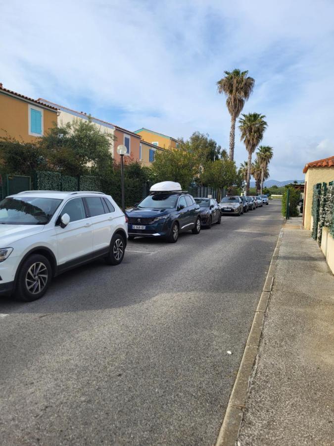 Mazet Climatise Rdj Plages Parking Wifi Gratuit La Londe-les-Maures Exterior photo